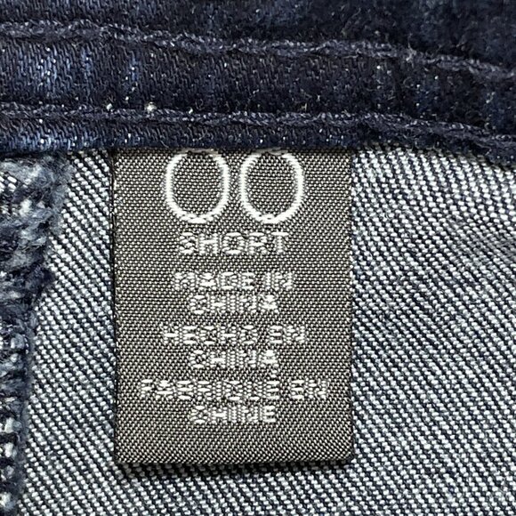 Chicos 00 Jeans Womens US Sz 2 Blue So Slimming Flared Mid Rise Dark Wash 27x29 - Picture 8 of 10